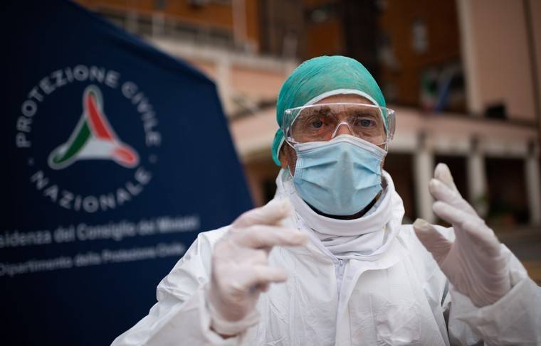 В Италии выявили наименьшее с середины марта число смертей от коронавируса