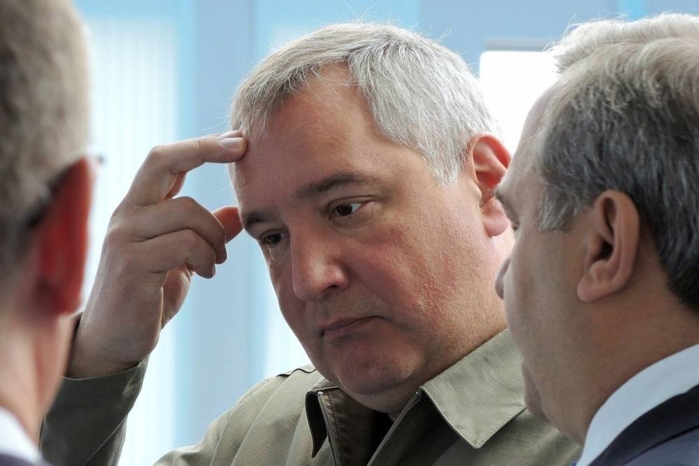 Рогозин назвал Маска подрядчиком Пентагона и отказался объединяться