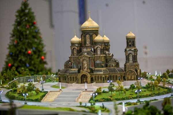 Кремль: Путин считает, что пока рано оценивать его заслуги мозаикой в храме Минобороны