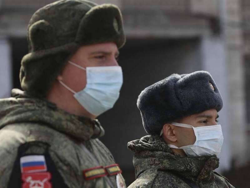 Названо число заболевших коронавирусом в российской армии