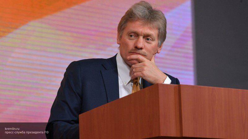 Песков заявил, что некоторым регионам РФ необходим более жесткий режим самоизоляции