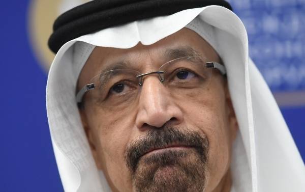 Saudi Aramco начала сокращать добычу нефти раньше установленного срока