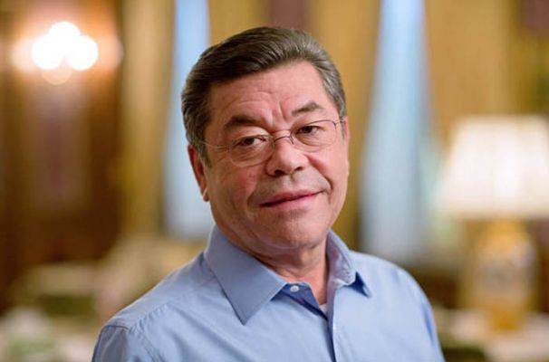 Олигарх Шодиев окажет помощь узбекистанцам, оставшимся в России