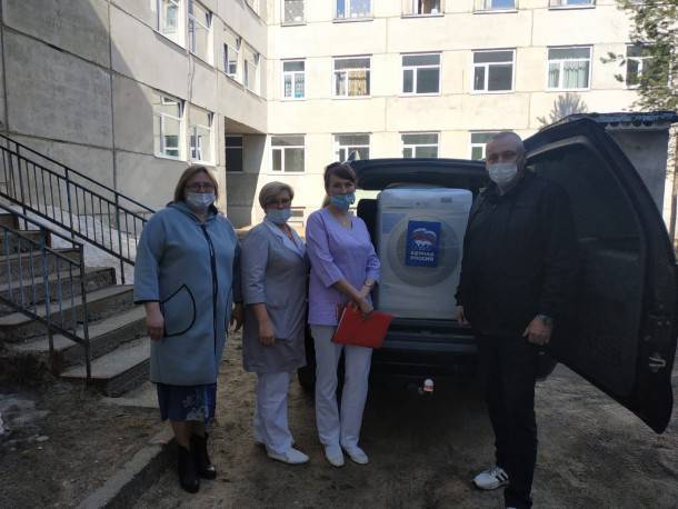 Волонтеры Коми приобрели в Корткеросскую больницу стиральную машину