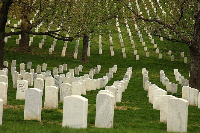 В Нью-Джерси умерших от COVID-19 больше, чем погибших в результате трех войн