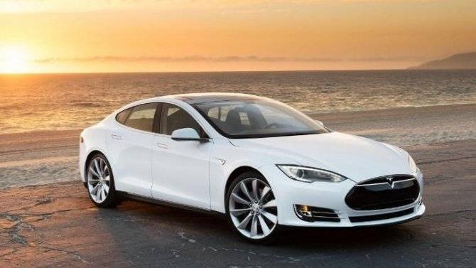 Tesla Model S стала приёмистее гиперкаров
