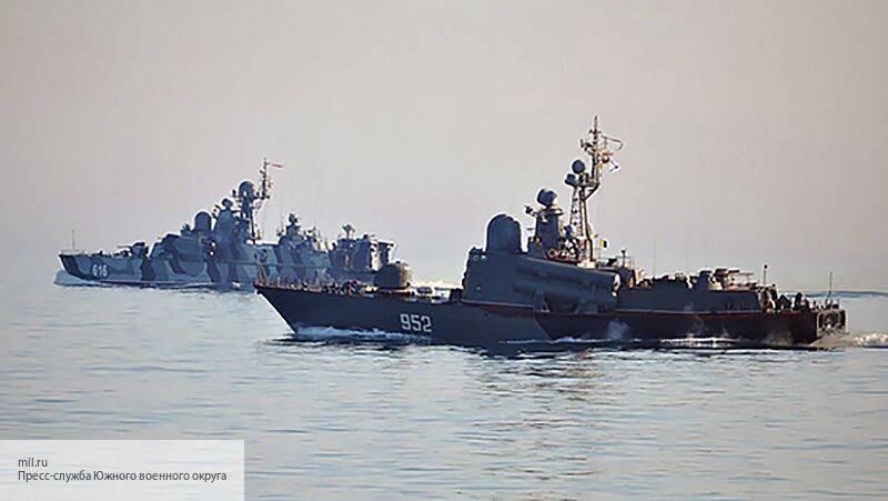 NI: Россия ответила черноморской армадой на маневры ВМС США