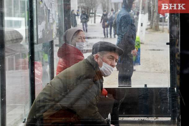 Жителей Коми обяжут ездить в масках в автобусах на межмуниципальных машрутах