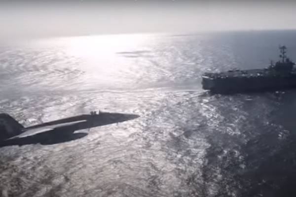 Проспали перехват: опубликовано видео облета Ил-38 американского авианосца