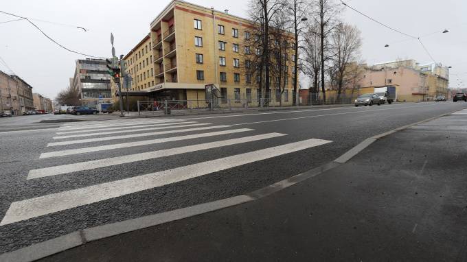 В Петербурге завершился ремонт Днепропетровской улицы
