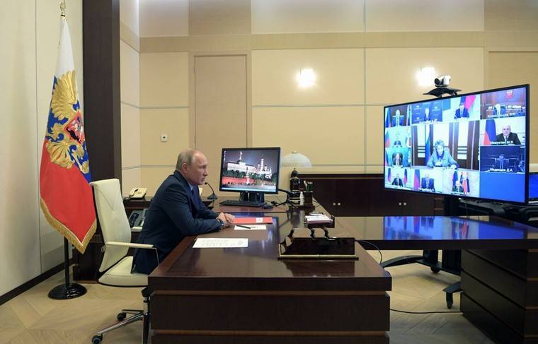 Путин проведёт видеоконференцию с губернаторами