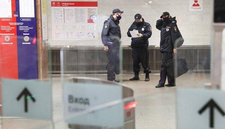 В Москве суд оштрафовал пассажира метро за нарушение карантина