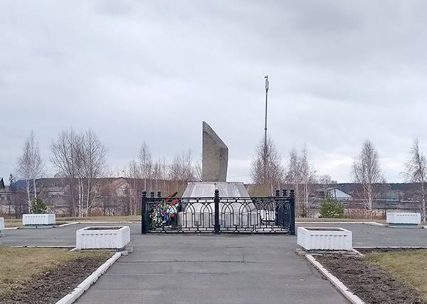 Уралвагонзавод нашел имена и увековечит память героев войны