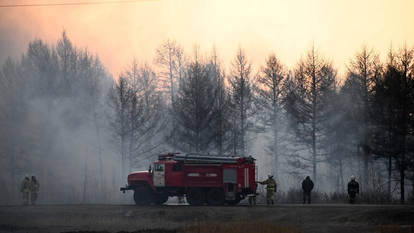 В Иркутской области тушат лесные пожары на площади более 5000 гектаров