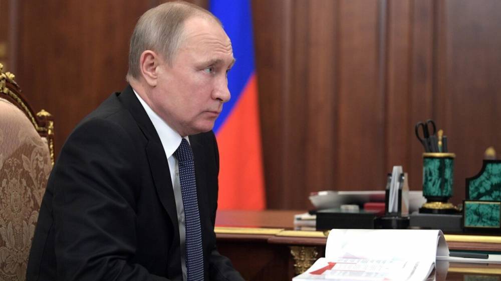 Путин перед совещанием с губернаторами по коронавирусу обратится к россиянам