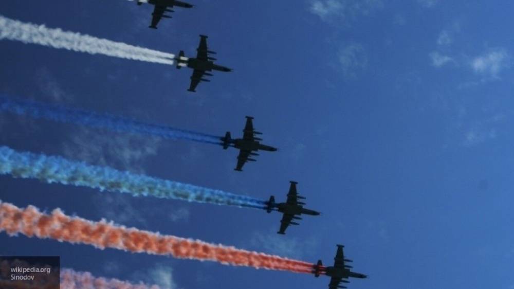 Военная авиация пролетит над Петербургом 9 мая
