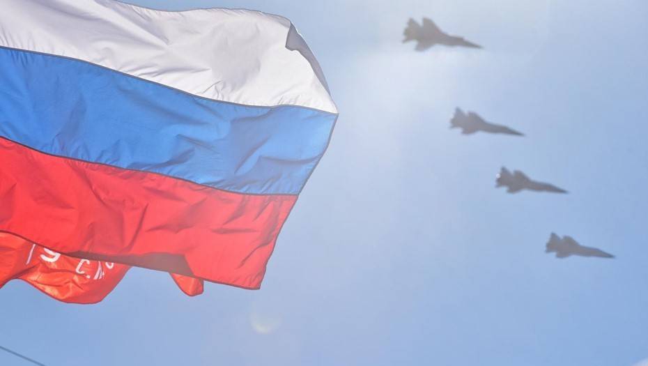В Петербурге проведут воздушный парад в День Победы