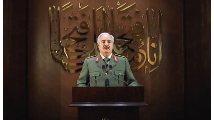 Евросоюз отказался признать власть Хафтара в Ливии