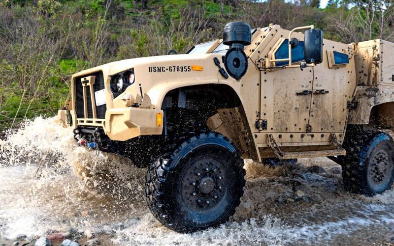 Армия США заменит «старенький» Humvee джипом на электрической тяге