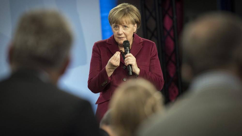 Меркель назвала неприятными санкции против России во время пандемии