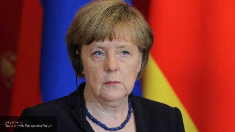 Меркель назвала санкции против РФ на фоне пандемии неприятными