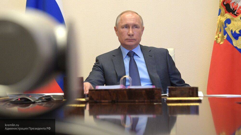 Путин назначил 28 апреля Днем работников скорой помощи