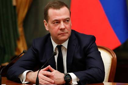 Медведев предрек экономике кризис тяжелее 2008 года