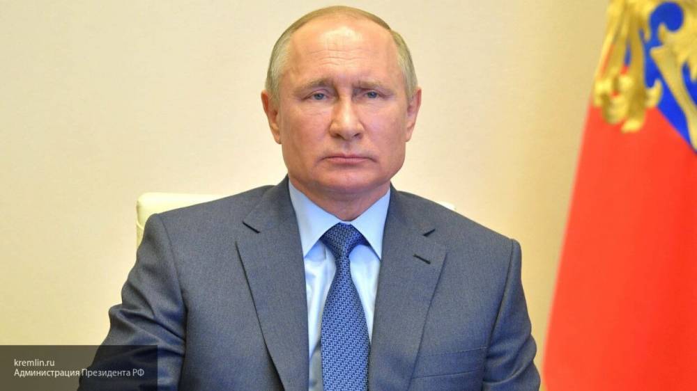 Путин указал на необходимость полной готовности всех регионов к борьбе с COVID-19