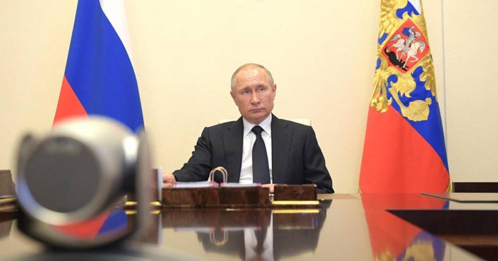 Путин поручил подготовить поэтапный выход из ограничений с 12 мая