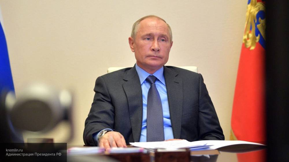 Путин поручил кабмину подготовить рекомендации по поэтапной отмене ограничений с 12 мая