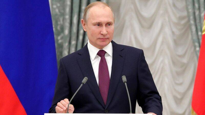 Путин заявил, что РФ с 12 мая начнет поэтапный выход из режима самоизоляции