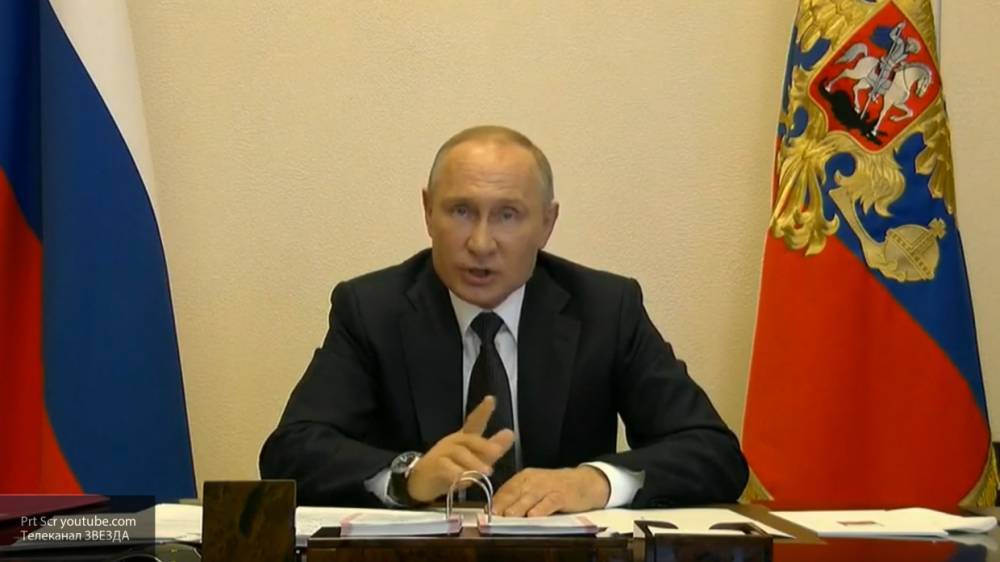 Путин поручил губернаторам не принимать эмоциональных решений в грядущие праздники