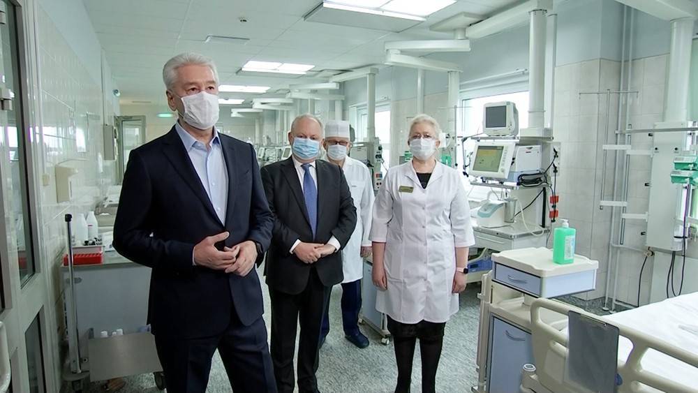 Собянин рассказал Путину о ситуации с коронавирусом в Москве