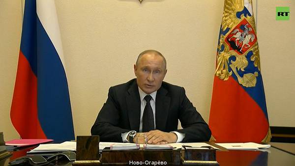 Владимир Путин: период нерабочих дней продлен до 11 мая включительно