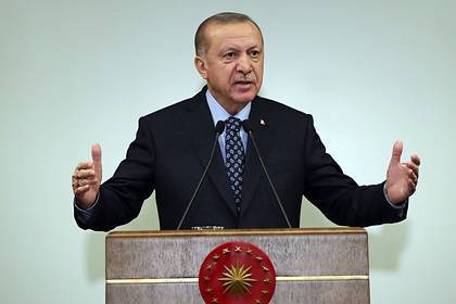 Эрдоган вмешался в скандал о гомосексуалах