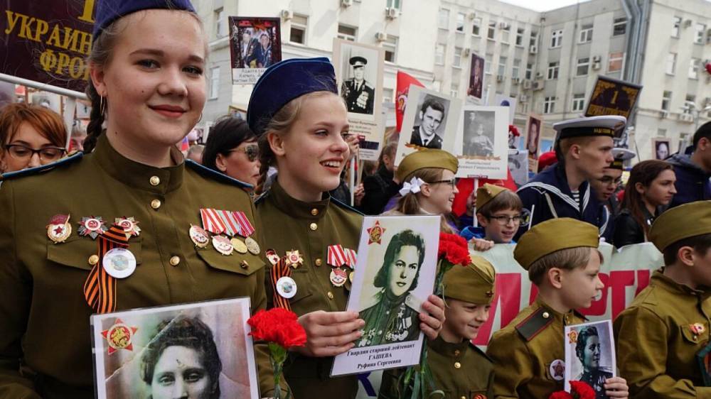 Путин заявил, что парад Победы и шествие «Бессмертного полка» обязательно состоятся
