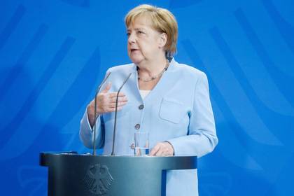 Меркель: Антироссийские санкции мешают развиваться в условиях пандемии