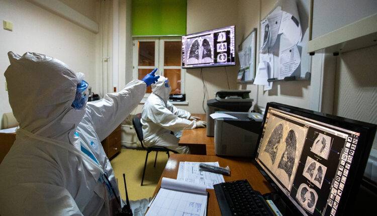 В России за сутки от коронавируса умерло рекордное число пациентов