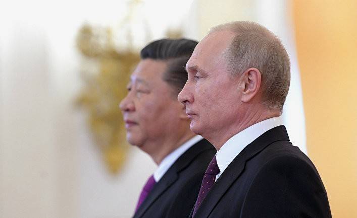 Нихон кэйдзай: Россия и Китай наступают по всем фронтам