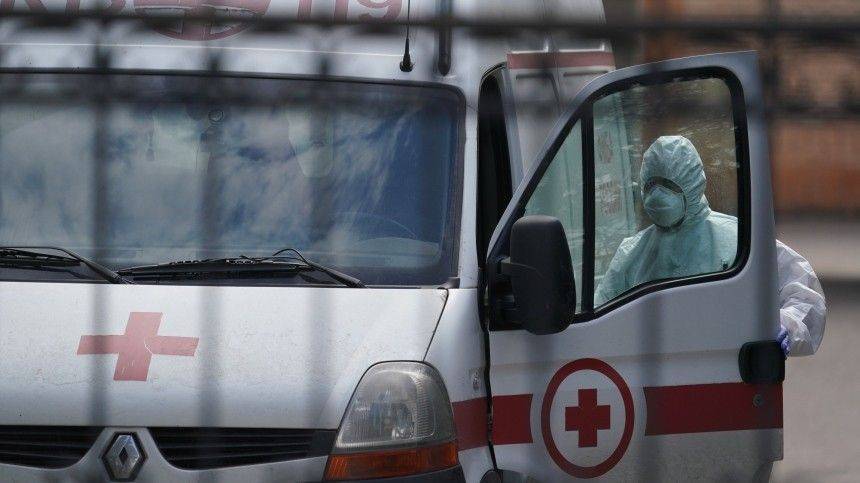 Гражданка Камеруна с вирусной пневмонией выпала из окна во время драки в Петербурге