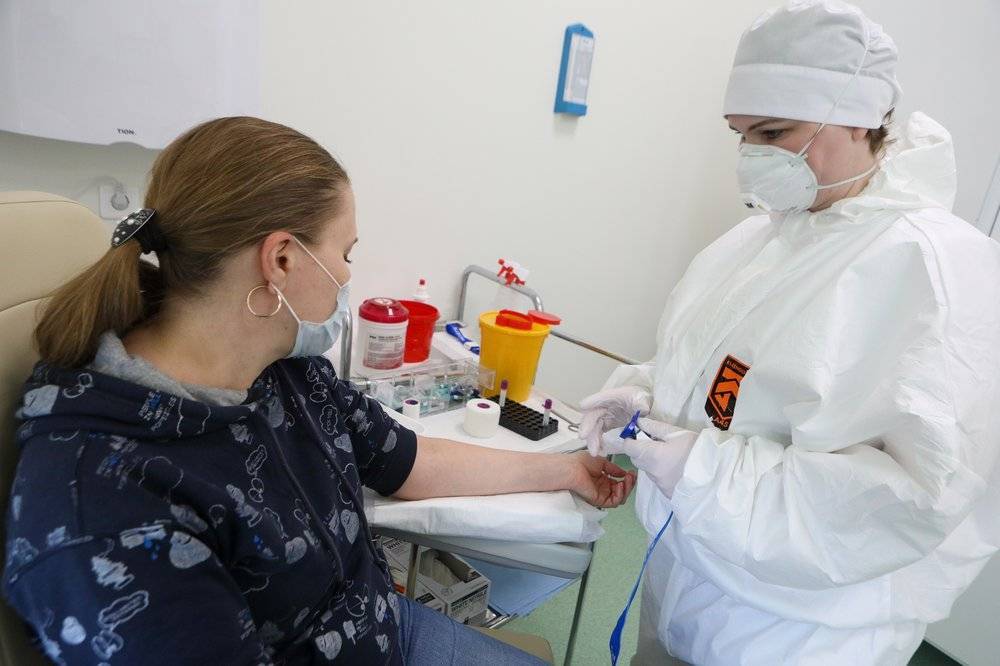 Почти 200 тысяч россиян взяты под меднаблюдение из-за коронавируса