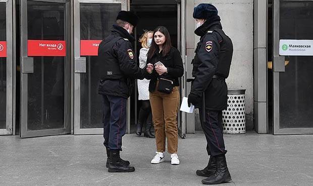 Московскую систему штрафов за отсутствие цифровых пропусков могут распространить на всю страну