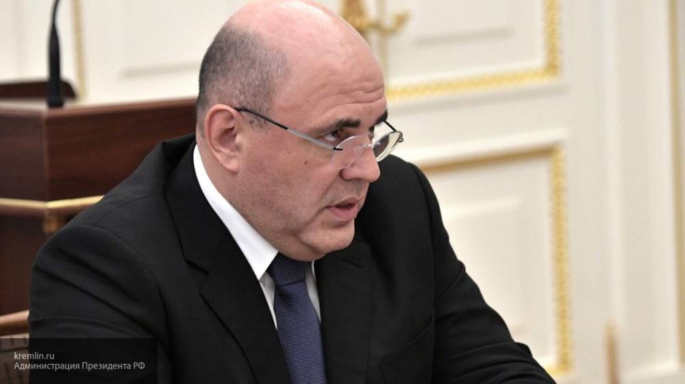 Мишустин заявил о продлении ограничений на въезд в РФ для иностранцев