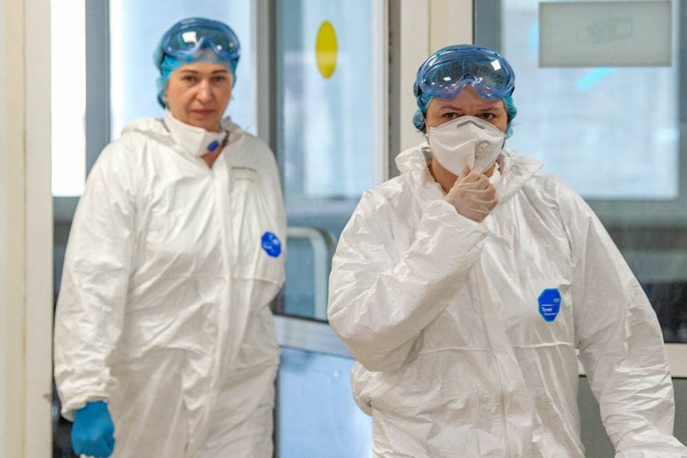 Подмосковные больницы пригласили врачей для борьбы с коронавирусом