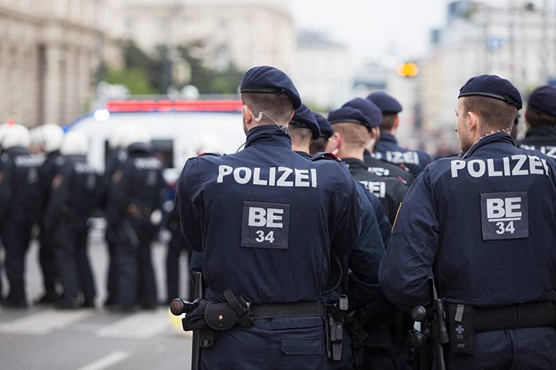Президентский дворец в Вене эвакуируют из-за бомбы