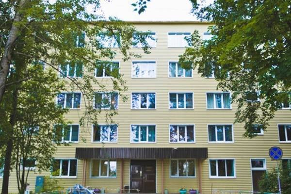 Студенты петрозаводского вуза рассказали о распоряжении администрации сажать на карантин за ночёвки вне общежития