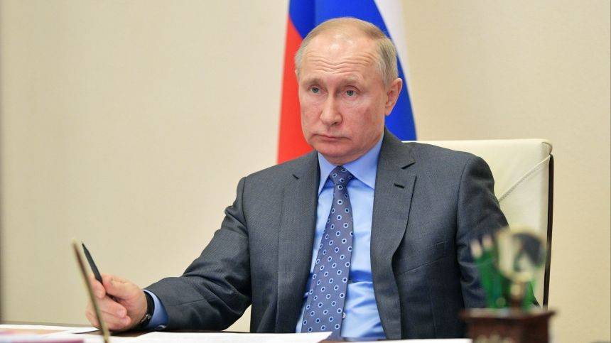 Владимир Путин продлил режим нерабочих дней до 30 апреля