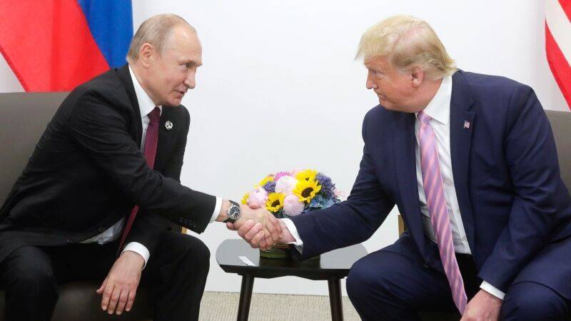 Трамп поблагодарил Путина за доставленное в США медоборудование