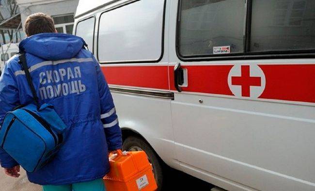 Скорая помощь: Медикам в регионах России выделено 5 млрд рублей