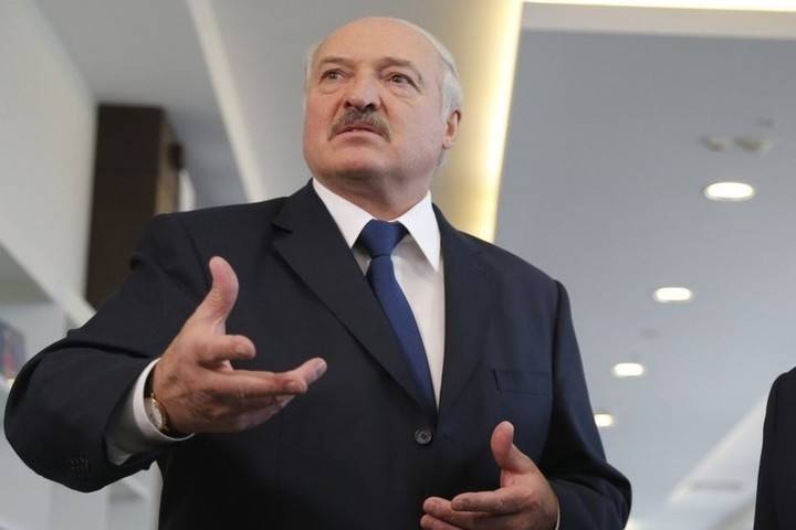 Лукашенко потребовал увеличить в Белоруссии производство гречки